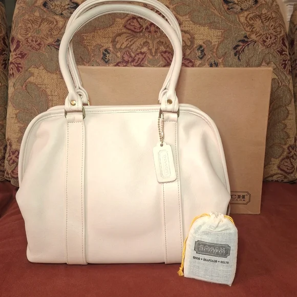 SOLD - NIB! Coach 4055 Vintage Leather Soft Satchel Bag in Bone - Picture 12 of 12